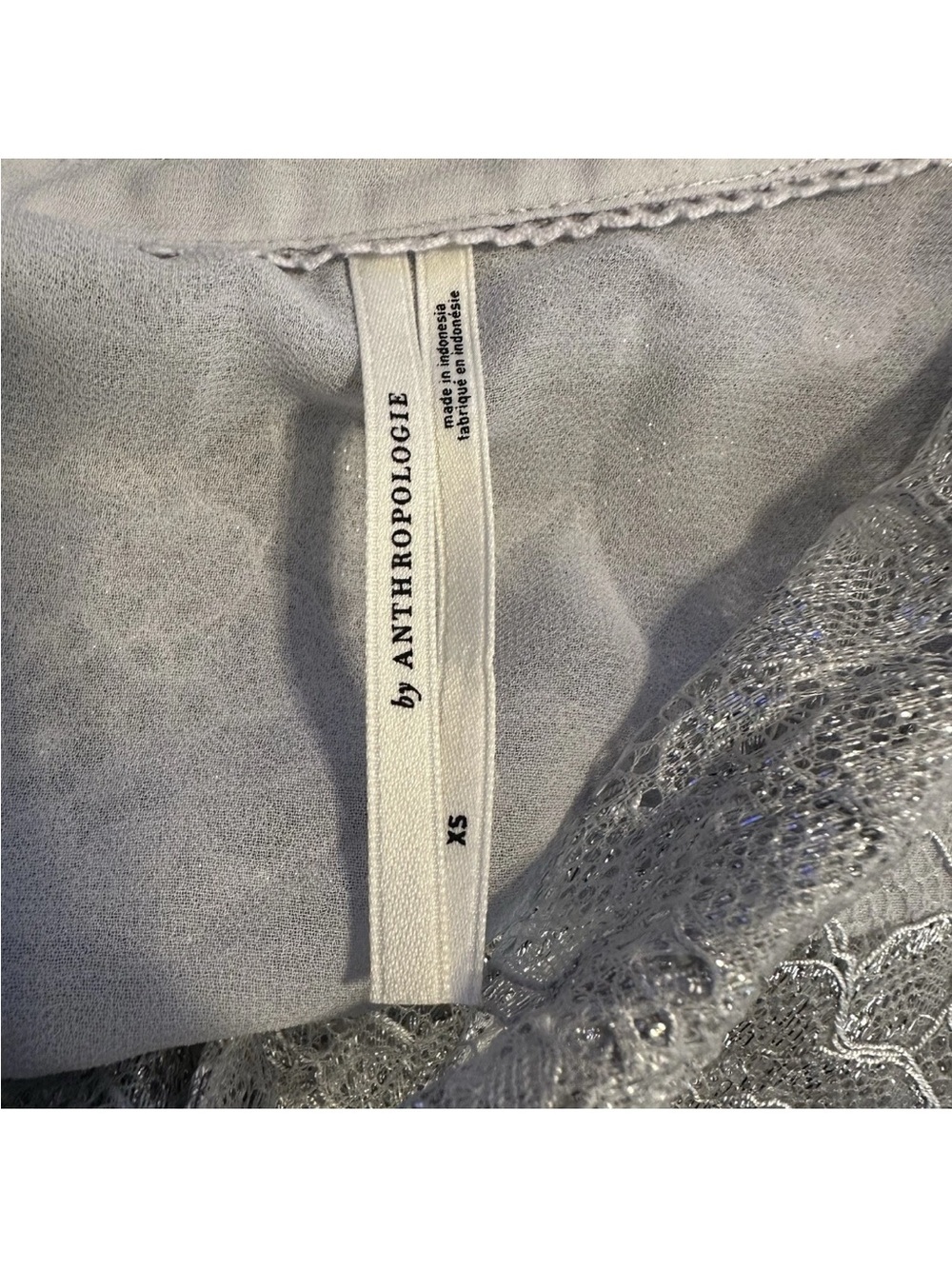 By Anthropologie Metallic Lace Buttondown Shirt Sz XS GRAY Part Top Long Sleeve - Picture 12 of 14